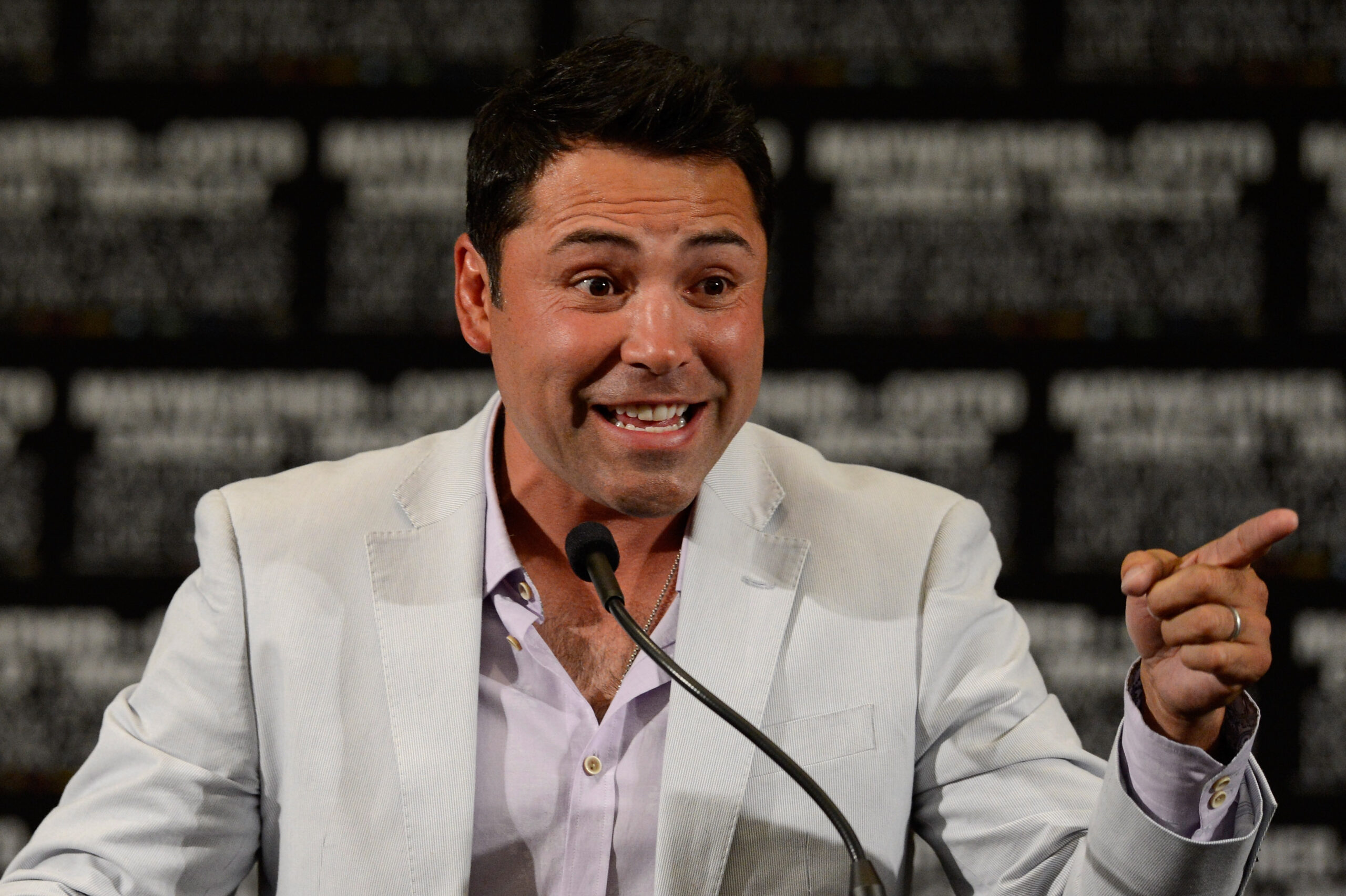 Oscar de la Hoya: "En Ruiz vs Joshua tendremos el mismo resultado"