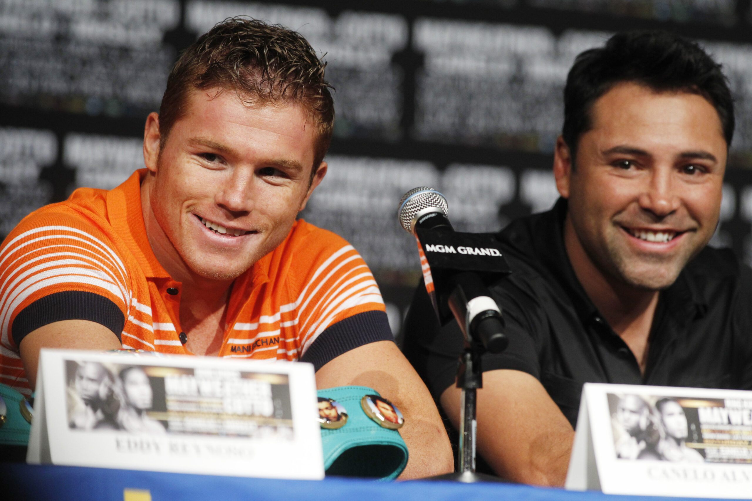 De la Hoya cierra la puerta a "Canelo vs Pacquiao"