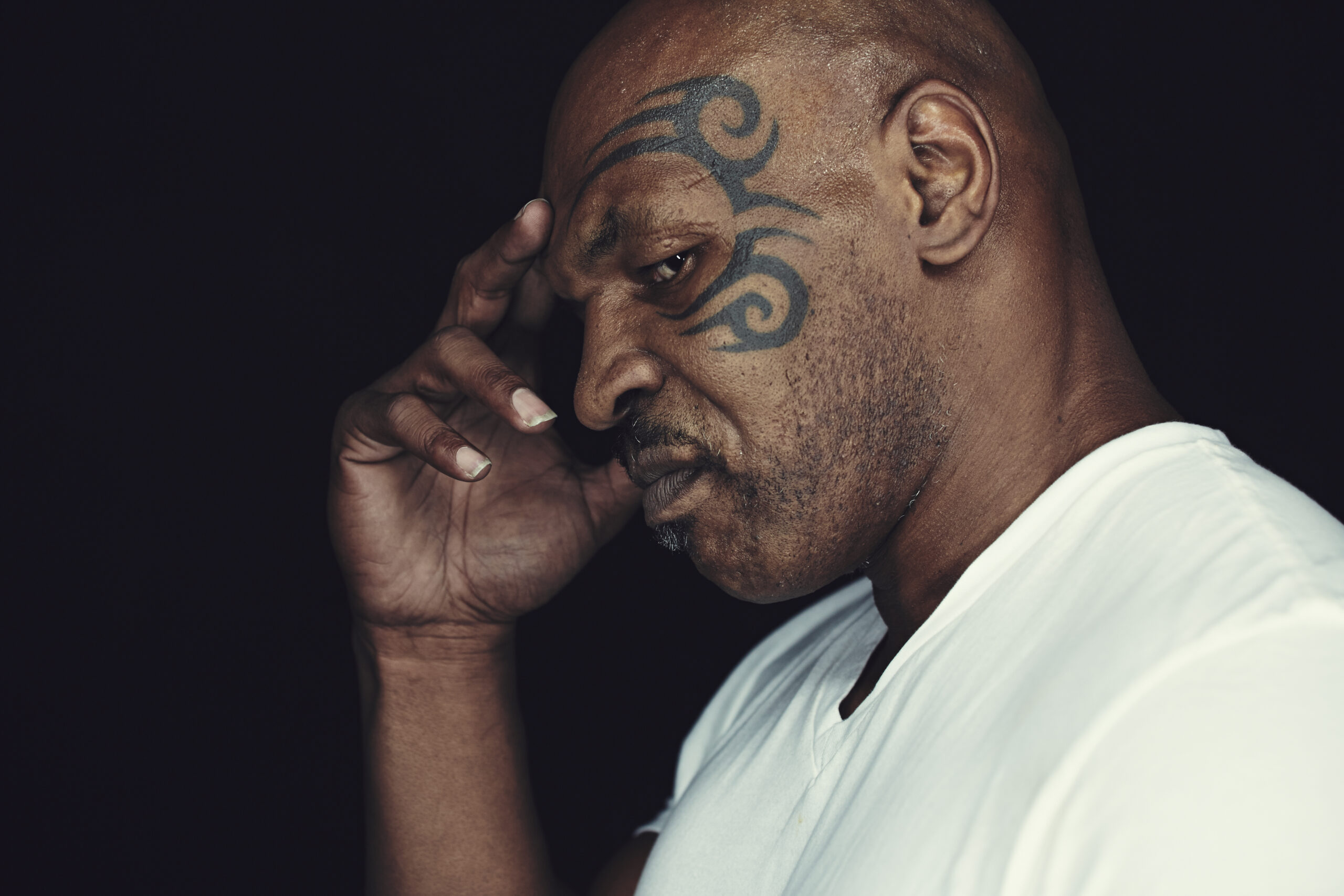 50 años de Mike Tyson, luces y sombras de un "Hombre de Acero"